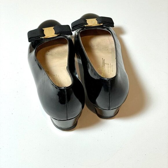 Salvatore Ferragamo Varina Ballet Flats Womens 4.5 B Blac Patent Leather Bow - Picture 4 of 10